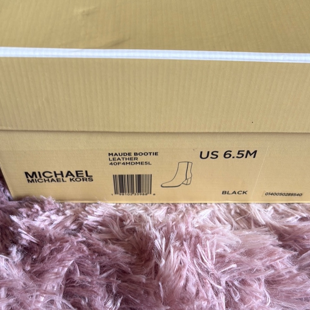 Michael Kors Black Ankle Boots - Picture 6 of 6